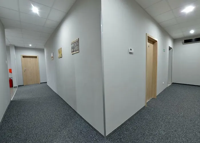 Pod Nocnym Aniolem Glogow (Glogow)