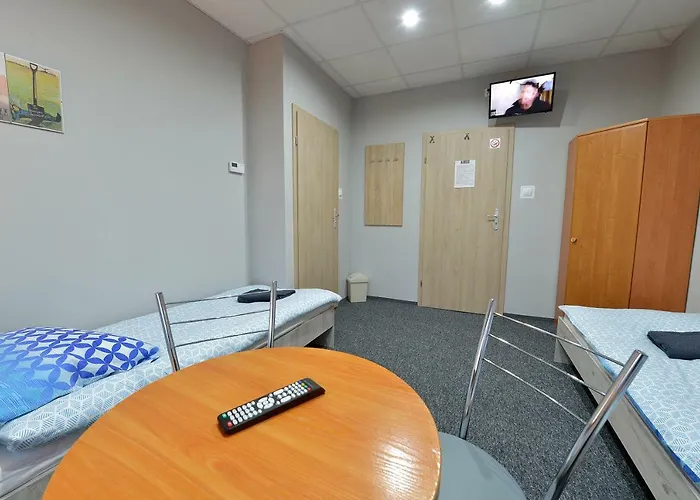 Pod Nocnym Aniolem Hostel *